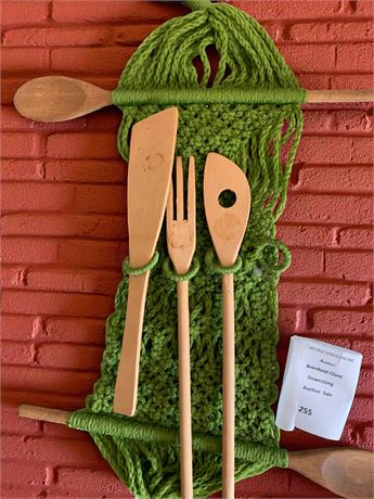 MCM Green Macrame Wall Kitchen Utensil Holder With Wooden Utensils
