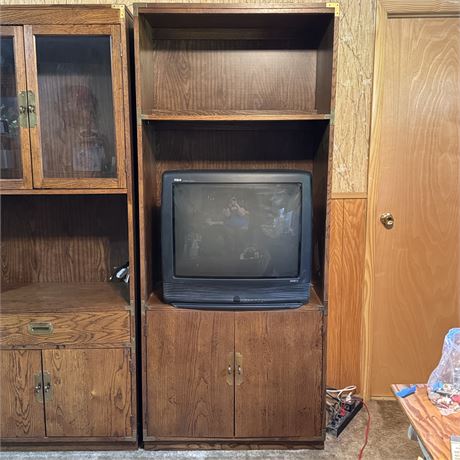 Bernhardt Oak Entertainment Center w/ Cabinet Storage - 33 x 18 x 78"T