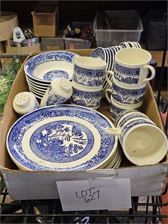 Blue & White Dinner Set