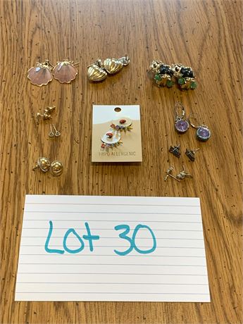 Vintage Earrings Lot of 10 (one set of clip-ons)