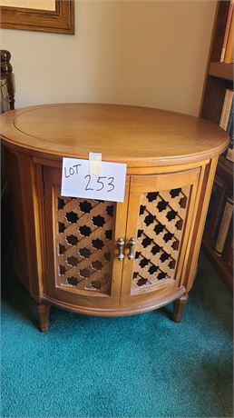 Round Wood End Table