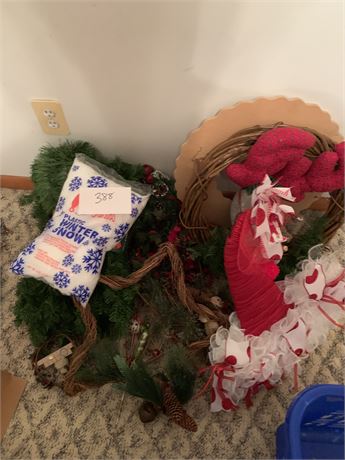 Wreath and Garland Lot