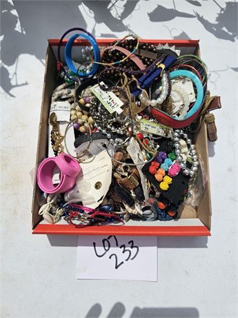 Flat Full Of Mixed Costume Jewelry Maker, Style & Color Vary- Necklaces
