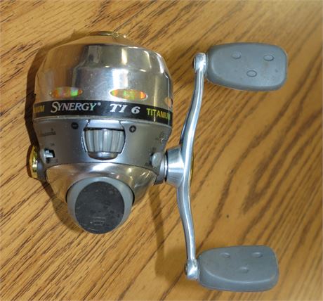 Shakespeare Synergy Spincast Reel