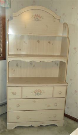 Dresser/Bookshelf