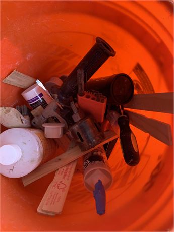 Klein Tools Screwdriver & Caulking Tools Lot In Plastic Orange Home Depot Bucket
