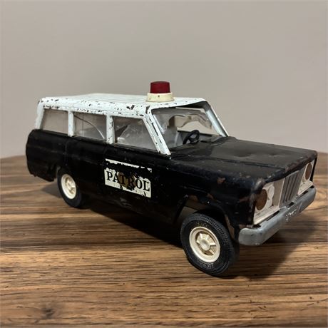 Vintage Tonka Highway Patrol Jeep Wagoneer