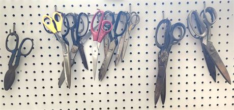 Scissors Cleanout