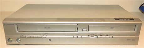 Emerson VHS/DVD Player