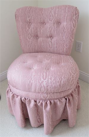 Pink Upholstered Sweetheart Chair