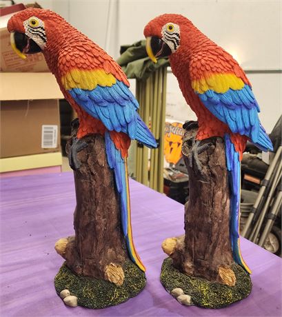 Red Scarlet Macaw Parrots Figurines On Tree Branch