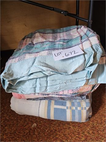 Vintage Blankets - Mixed Sizes