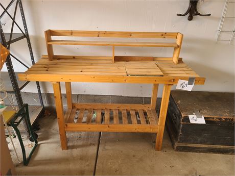 Wood Outdoor Plant/Work Station