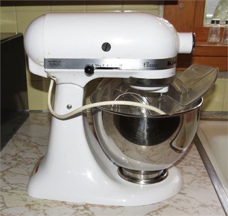 KitchenAid Stand Mixer