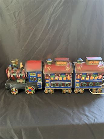 International Bazaar Electric Colorful Christmas Resin Train Tested/Works