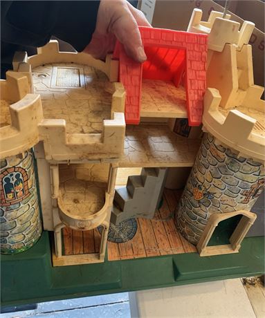 Vintage 1974 Fisher-Price Little People Play Family Castle, Model #993