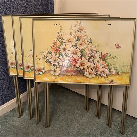 Set of 4 Vintage Folding Floral TV Trays