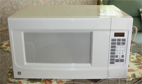 GE Microwave Oven