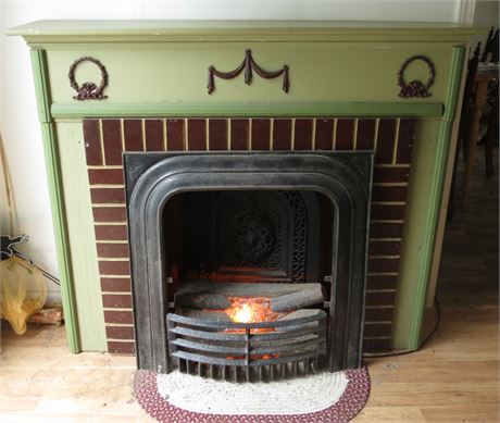 Mantle With Electric Heater