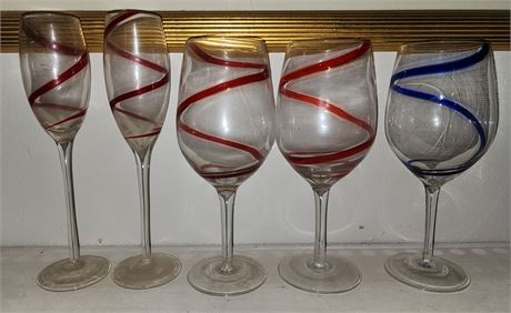 Wine Glasses & Champagne Flutes