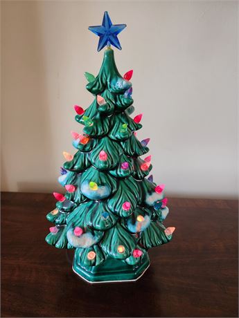 Ceramic Lightup Christmas Tree w/Star