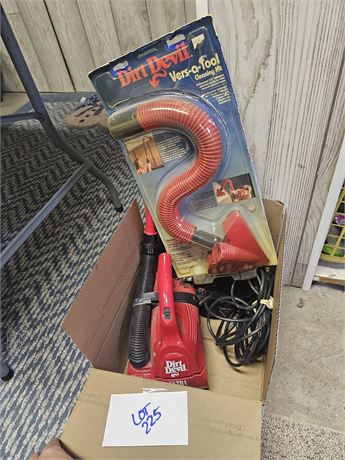 Dirt Devil Hand Vac with Vers-a-tool