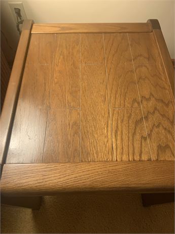 Vintage Solid Oak Coffee Table (Matches Lot 46) 28 x 22 x 20