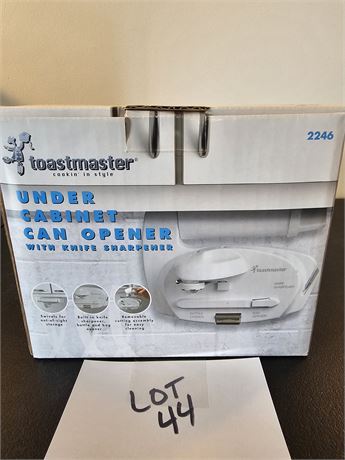 Toastmaster Under Cabinet Can Opener New In Box