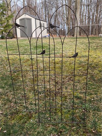 2- Metal Trellis w/ Bird Figures