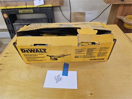 Dewalt Electric Heavy Duty 4.5" Small Angle Grinder