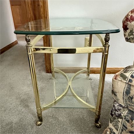 Vintage Brass/Gold Metal Glass Top End Table Hollywood Regency 27 x 20 x 21"T