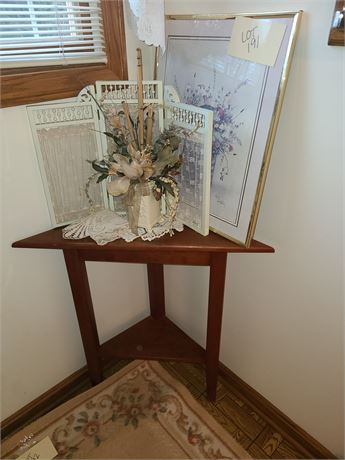 Wood Corner Table with Decor: Floral/Wall Art & More