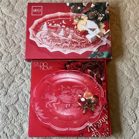 Like New Mikasa and Studio Nova Glass Holiday Cookie Platters