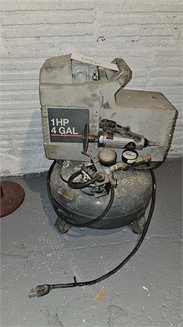 1HP 4 Gal Air Compressor