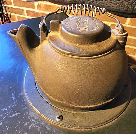 Wagner Ware Cast Iron Kettle