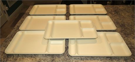 Tupperware Serving Plates