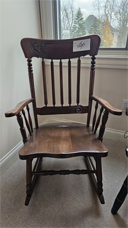 Wood Rocking Chair