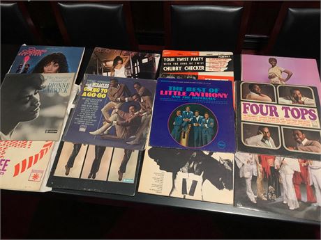 Dionne Warwick, Smokey Robinson & The Miracles, Four Tops, Donna Summers Albums