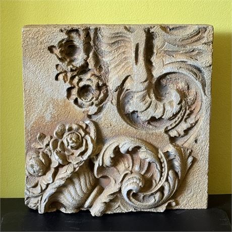 1999 Hays Parker Artist Signed Sand Cast Decorative Wall Plaque - 9 x 9"