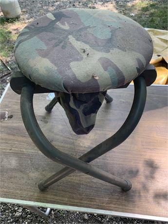 Camouflage Outdoor Folding Stool/Seat