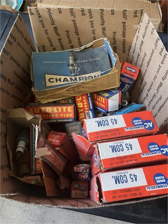 Autolite & AC Spark Plug Lot