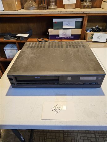 GE VHS Player