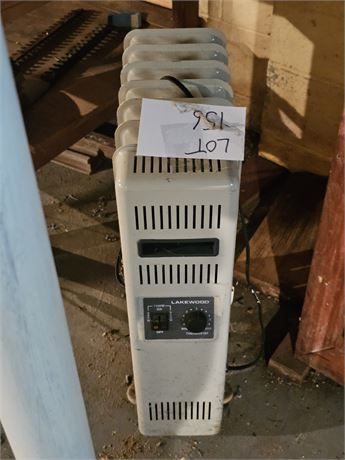 Lakewood Electric Room Heater