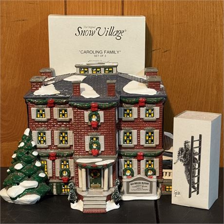 Dept 56 Snow Village 1997 "Old Chelsea Mansion", Caroling Family & Man on Ladder