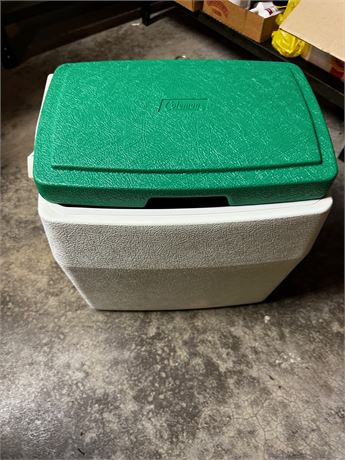 Vintage Coleman Cooler