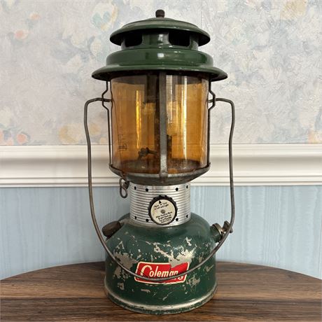 Coleman Lantern (Model No. 220F)