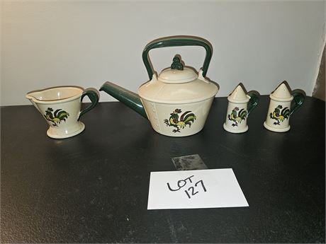 Metlox Poppytrail "Green Rooster" Teapot / Creamer / Salt & Pepper Set