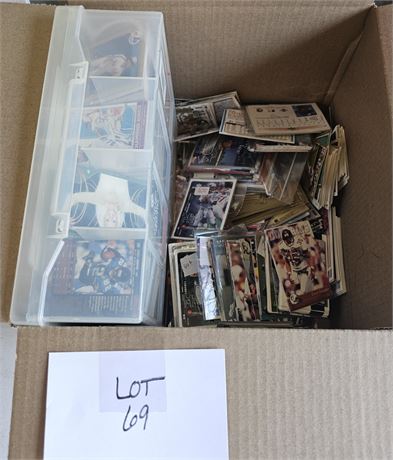 Mixed Baseball & Football Trading Cards