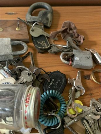 Vintage Key & Lock Lot & More