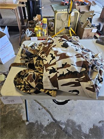 Mixed Hunting Gear Lot- Size/Content Vary